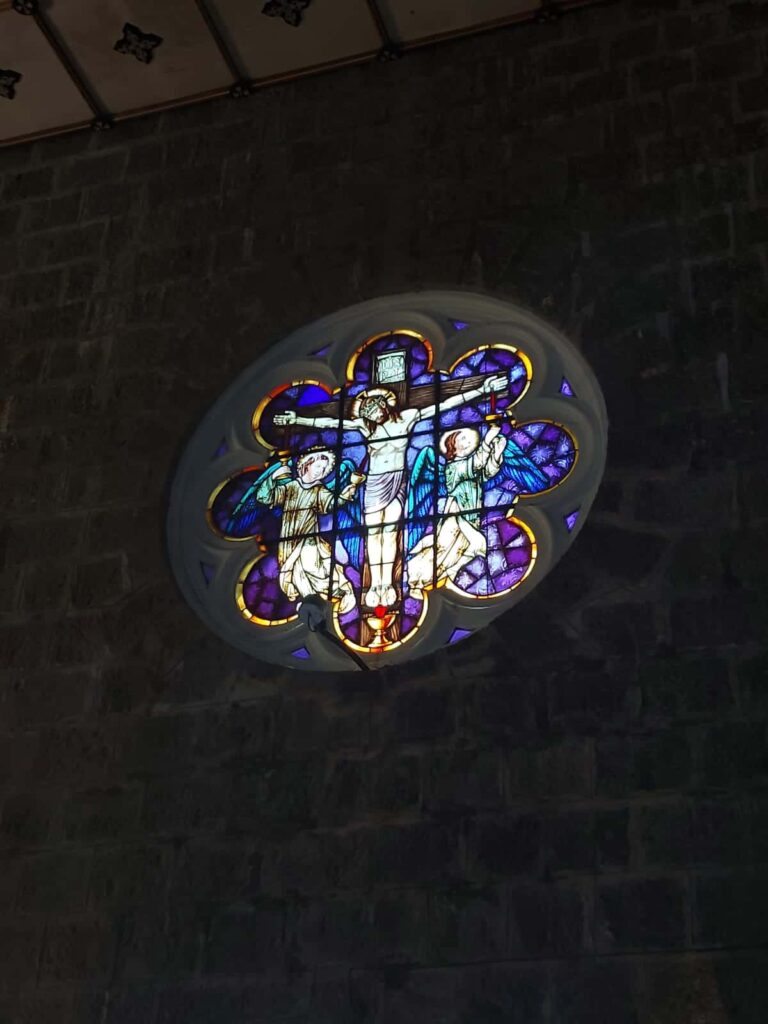 Lindo vitral na Igreja São Pedro